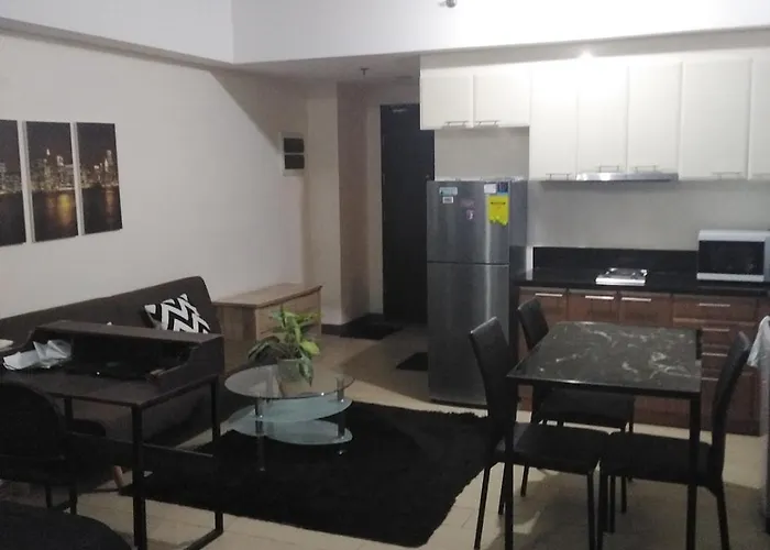 Apartment Venice Mall Area Mckinley Hills Taguig Manila