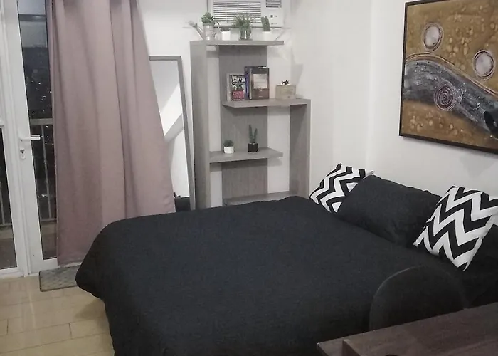 Apartment Venice Mall Area Mckinley Hills Taguig Manila