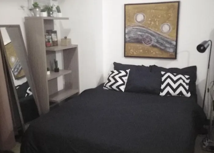 Apartment Venice Mall Area Mckinley Hills Taguig Manila