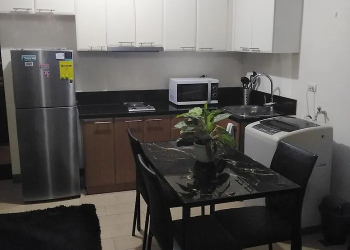 Apartment Venice Mall Area Mckinley Hills Taguig
