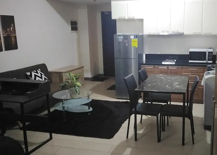 Venice Mall Area Mckinley Hills Taguig Apartment