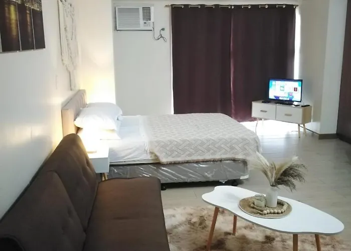 Apartment Venice Mall Area Mckinley Hills Taguig Manila